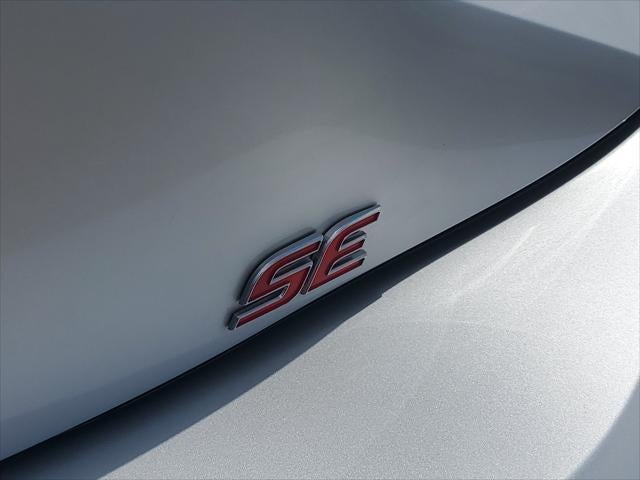 2025 Toyota Corolla Hatchback SE