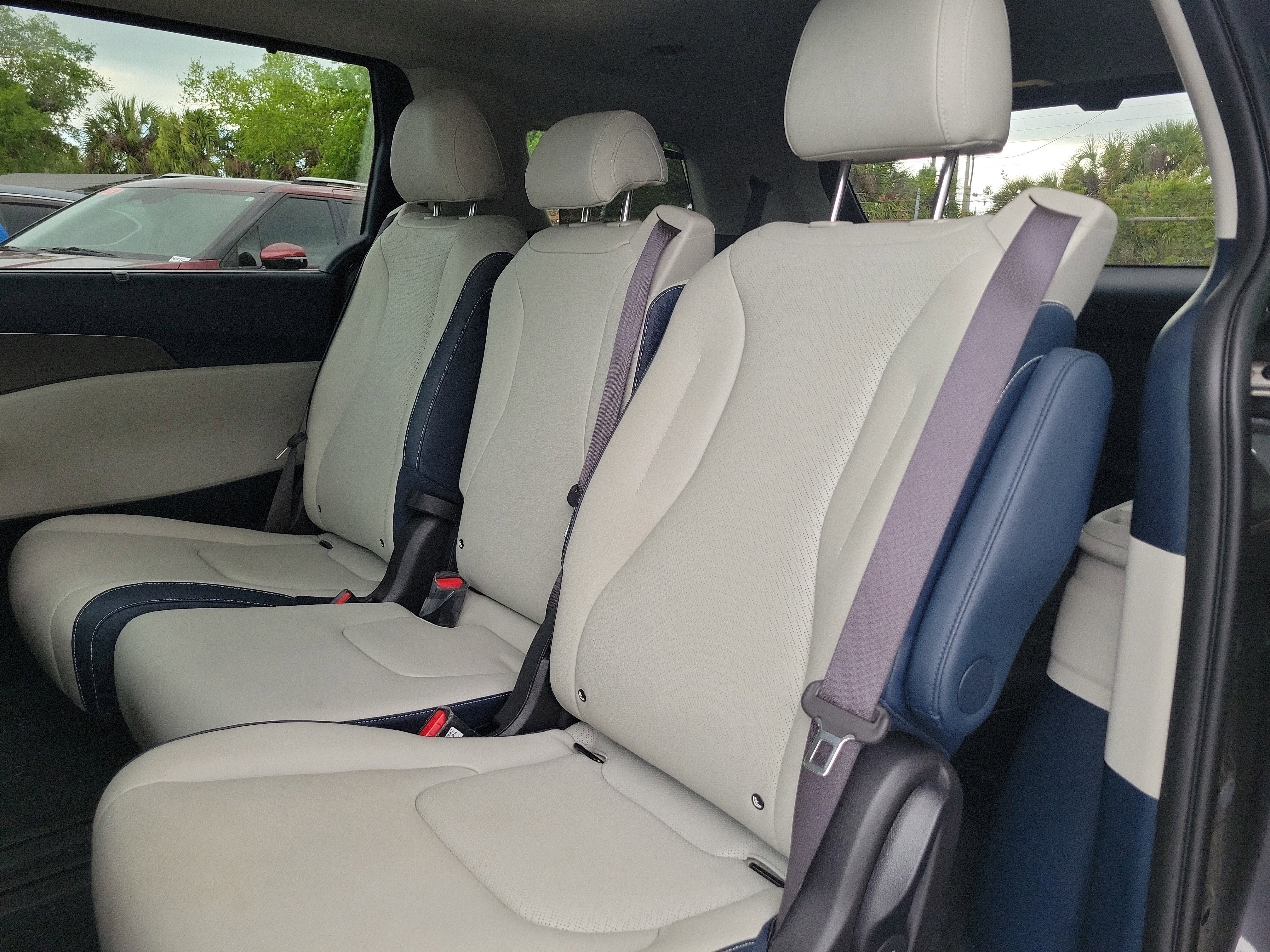 2025 Kia Carnival Hybrid SX Prestige