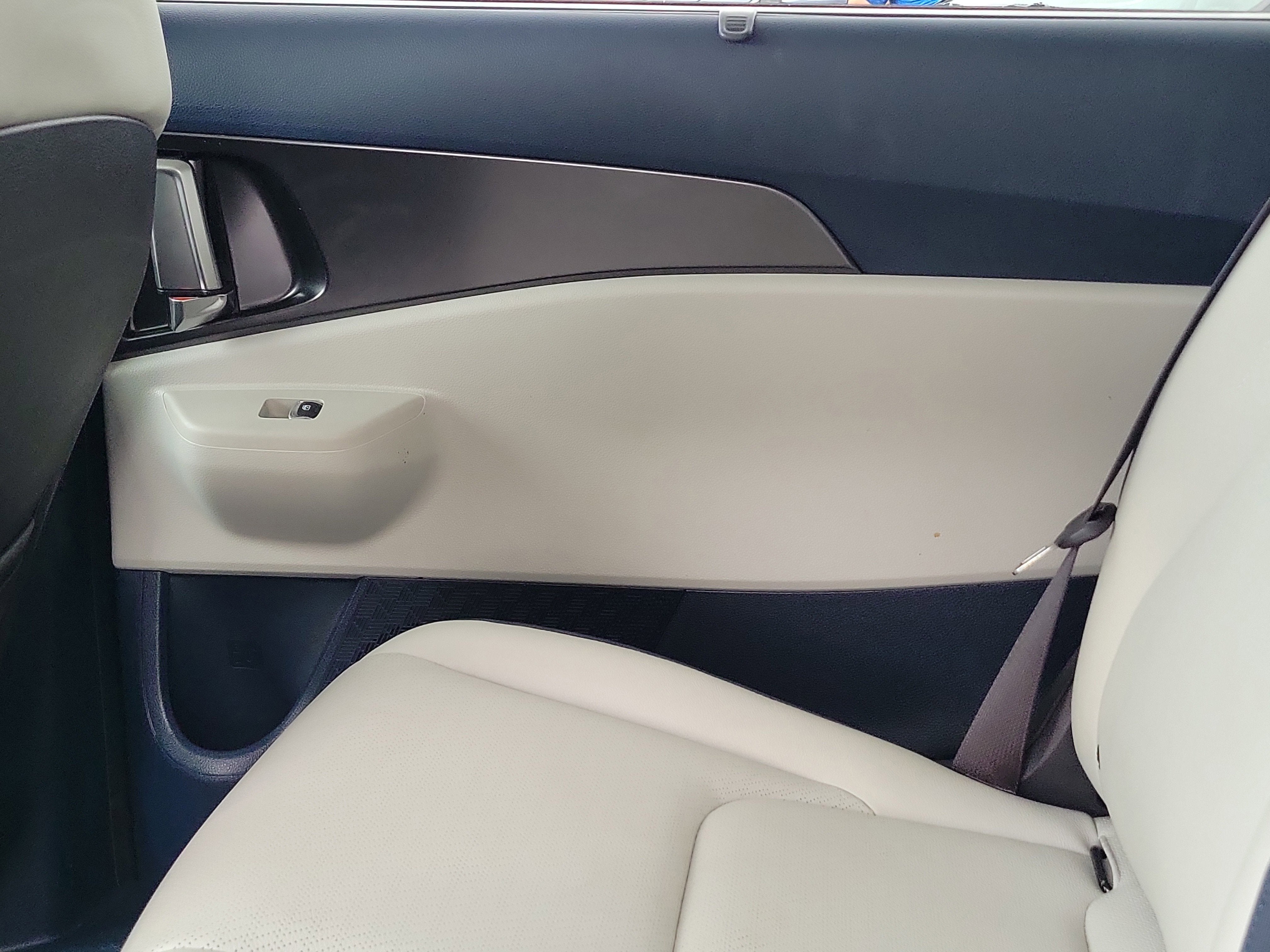 2025 Kia Carnival Hybrid SX Prestige