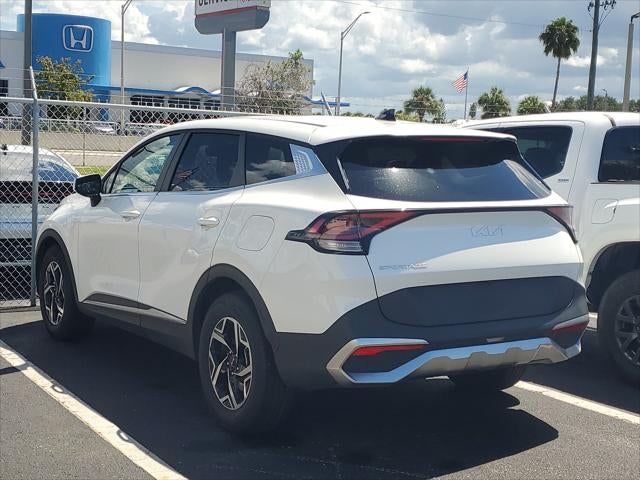 2024 Kia Sportage LX