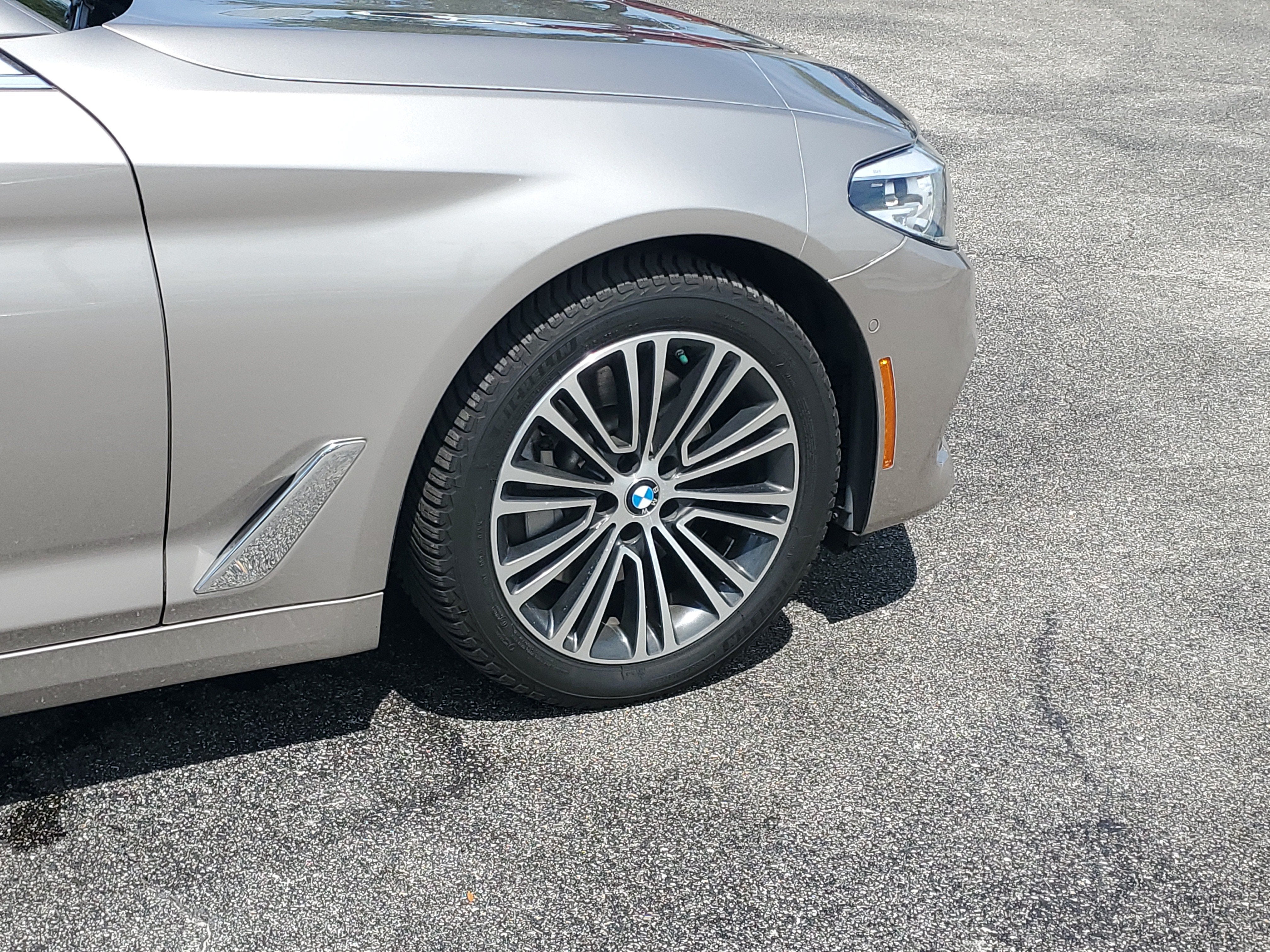 2019 BMW 5 Series 540i xDrive