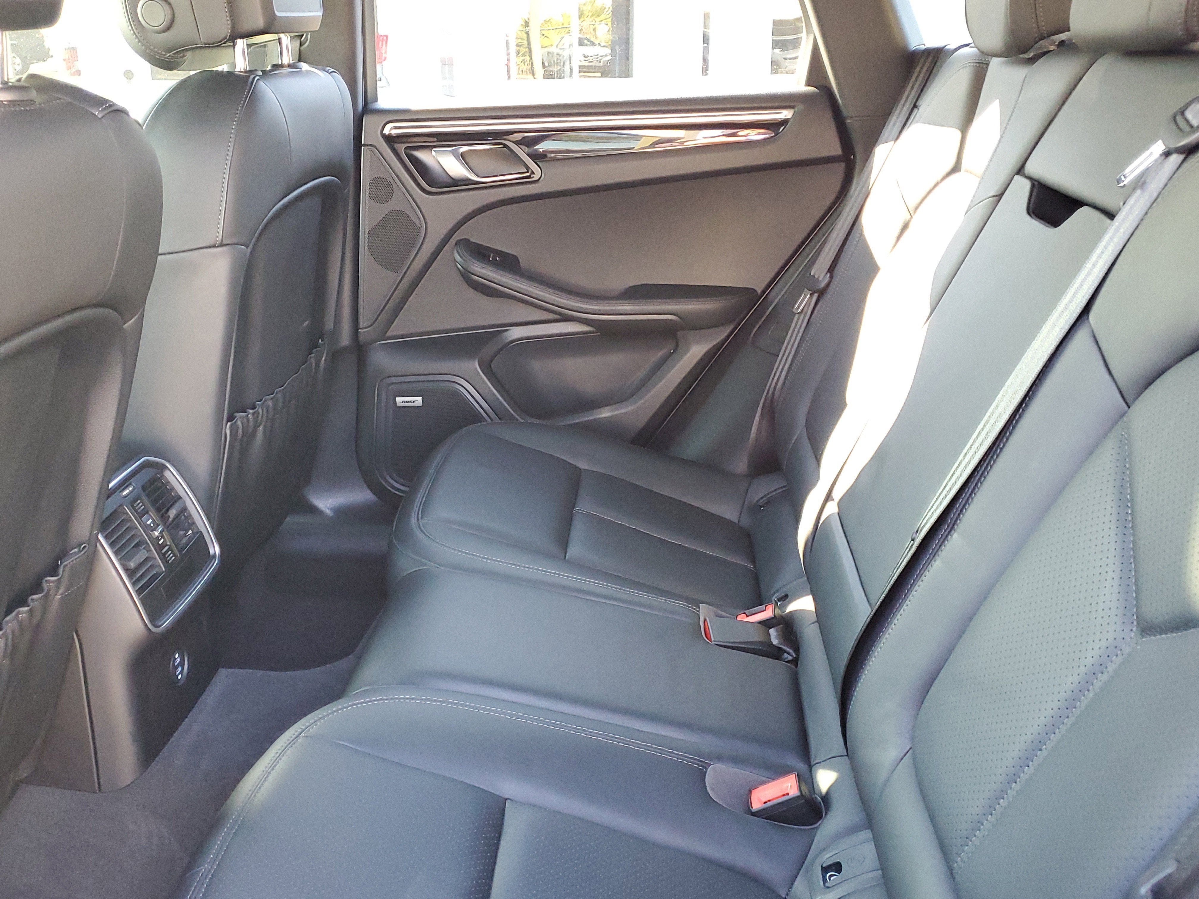 2021 Porsche Macan S