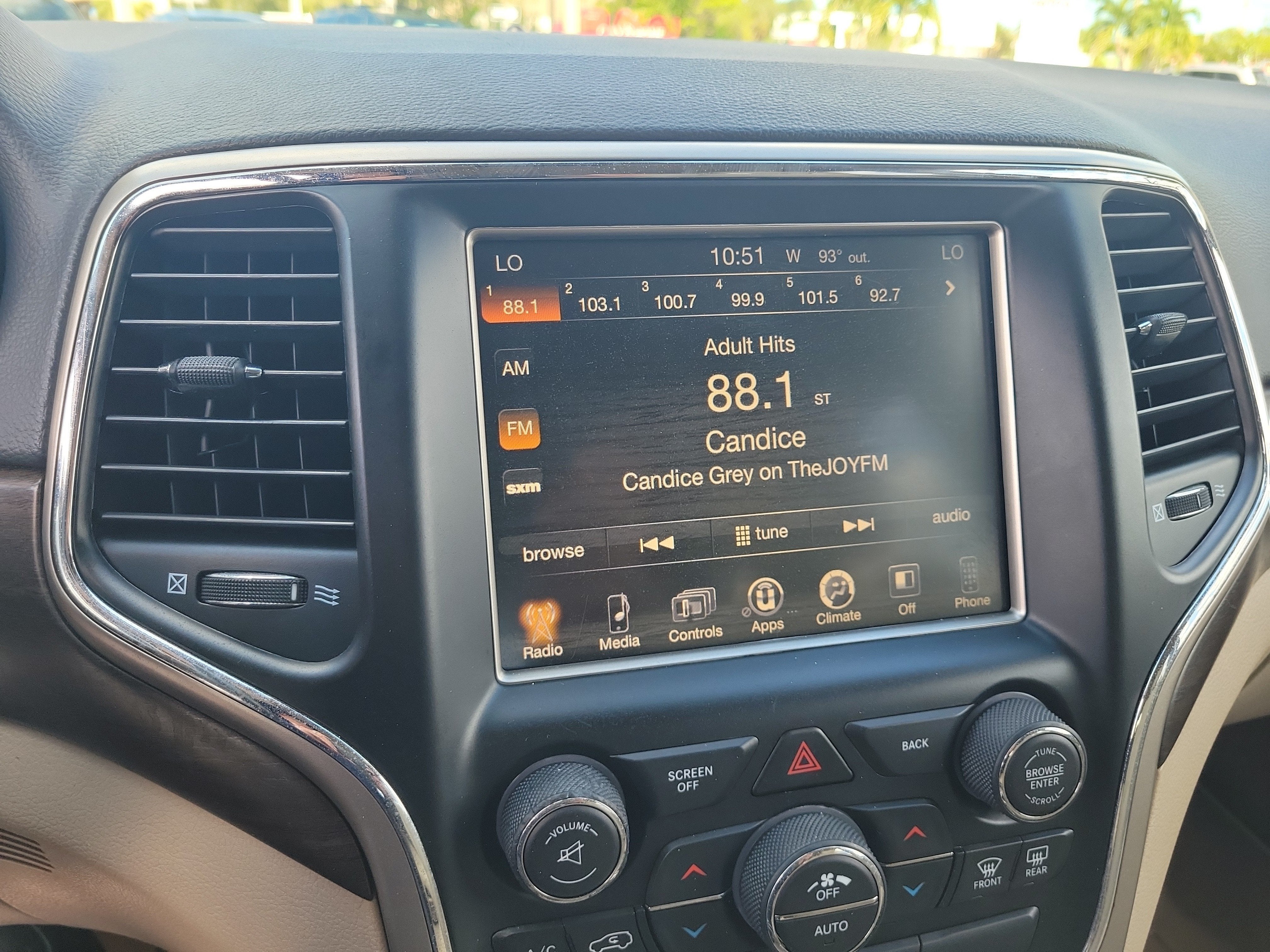 2015 Jeep Grand Cherokee Laredo