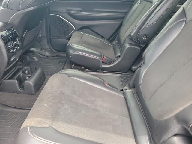 2022 Jeep Grand Cherokee L Altitude