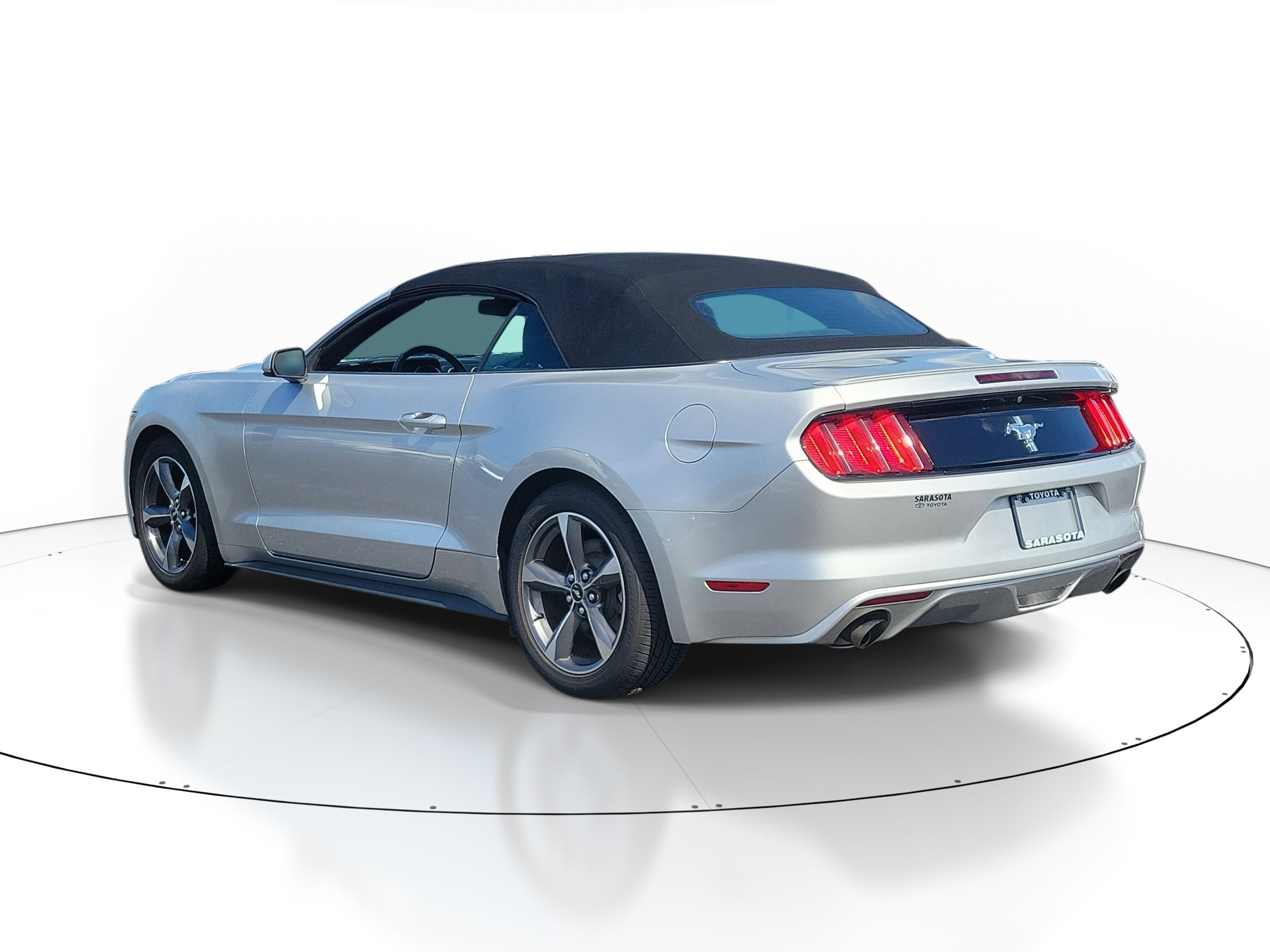 2015 Ford Mustang V6