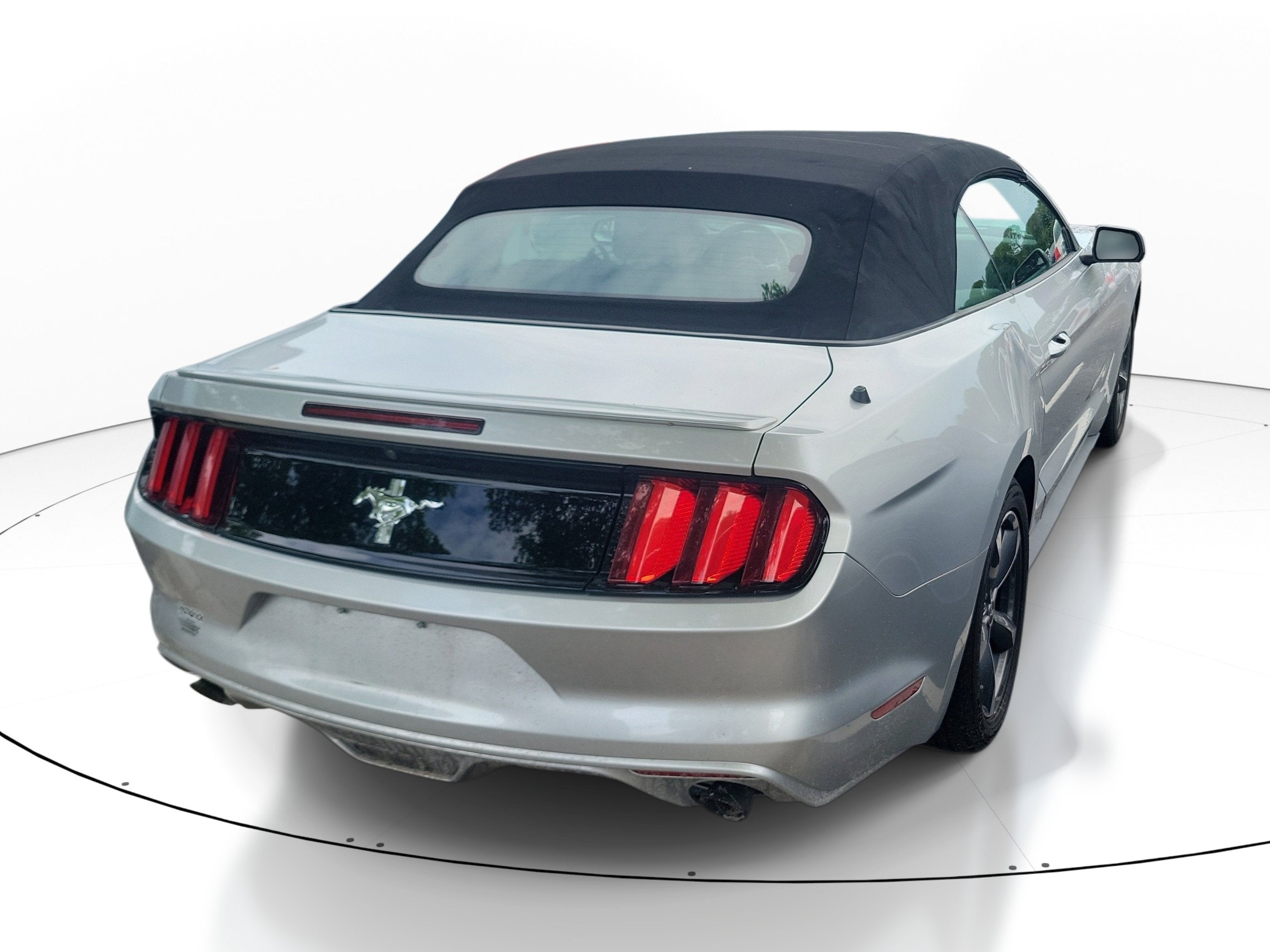 2015 Ford Mustang V6