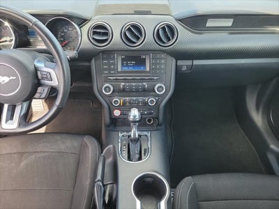 2015 Ford Mustang V6