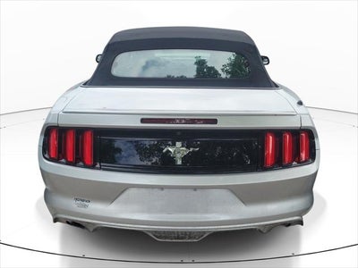 2015 Ford Mustang V6