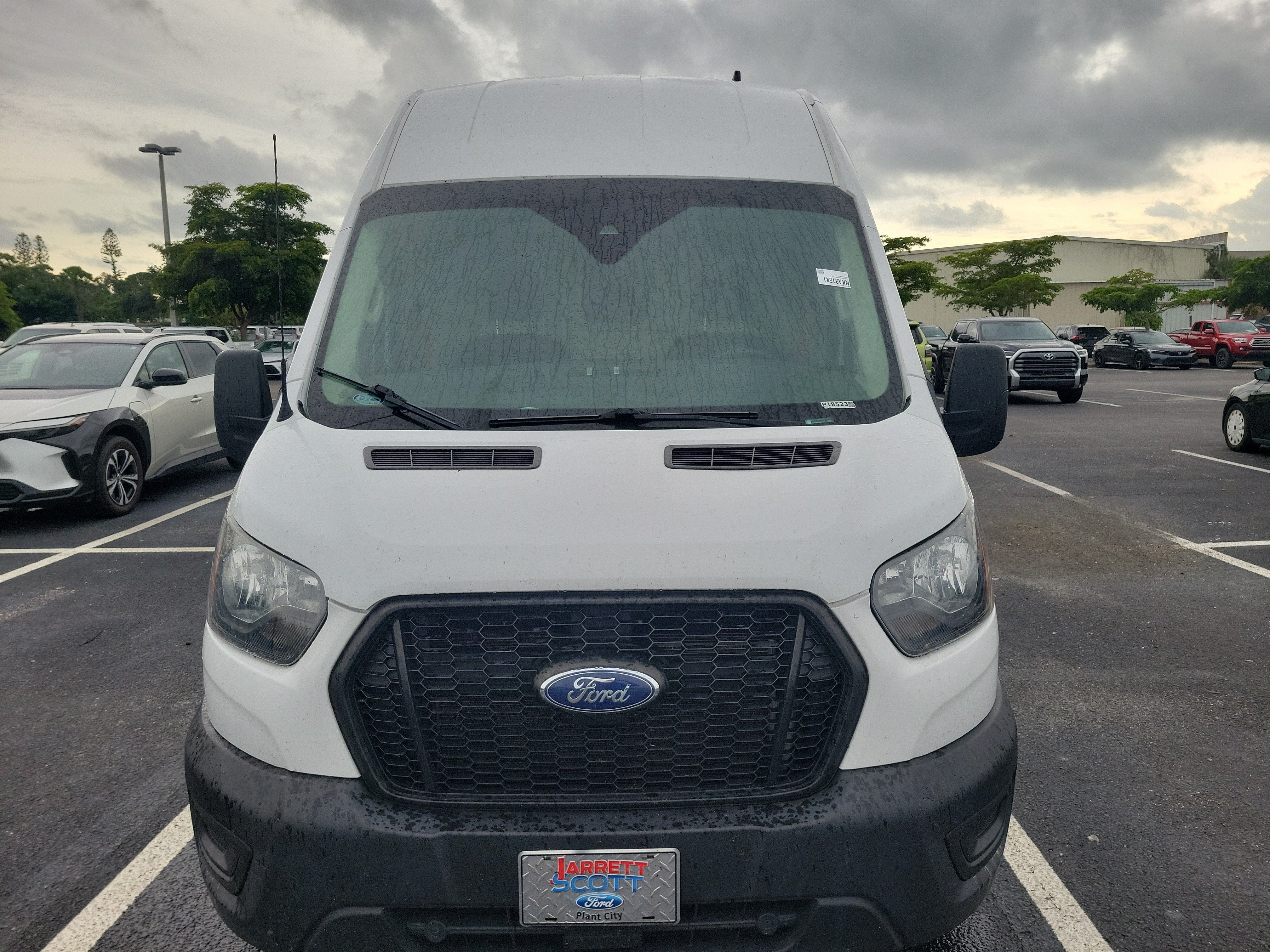 2022 Ford Transit-250 T-250 148" EL Hi Rf 9070 GVWR RWD