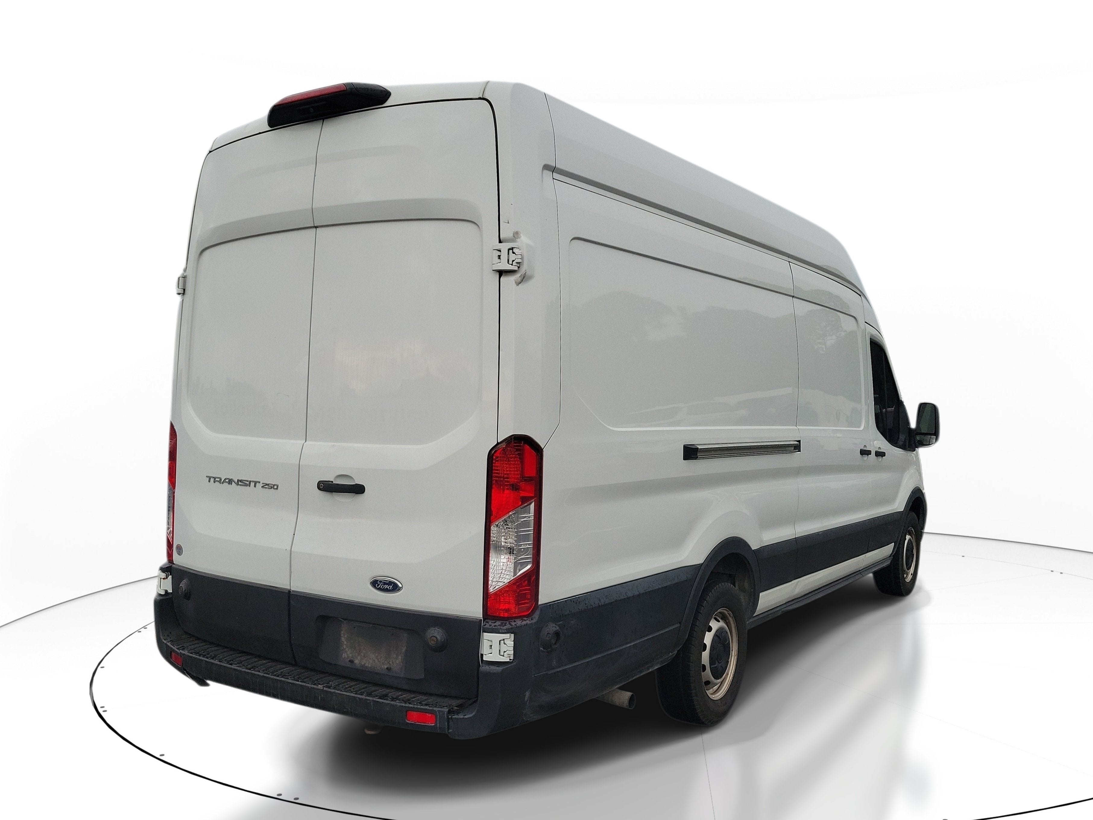 2022 Ford Transit-250 T-250 148" EL Hi Rf 9070 GVWR RWD