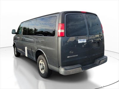2017 Chevrolet Express 2500 LT