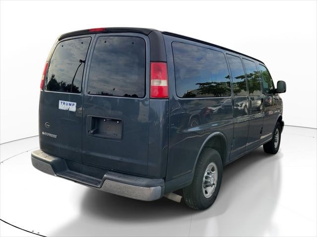 2017 Chevrolet Express 2500 LT