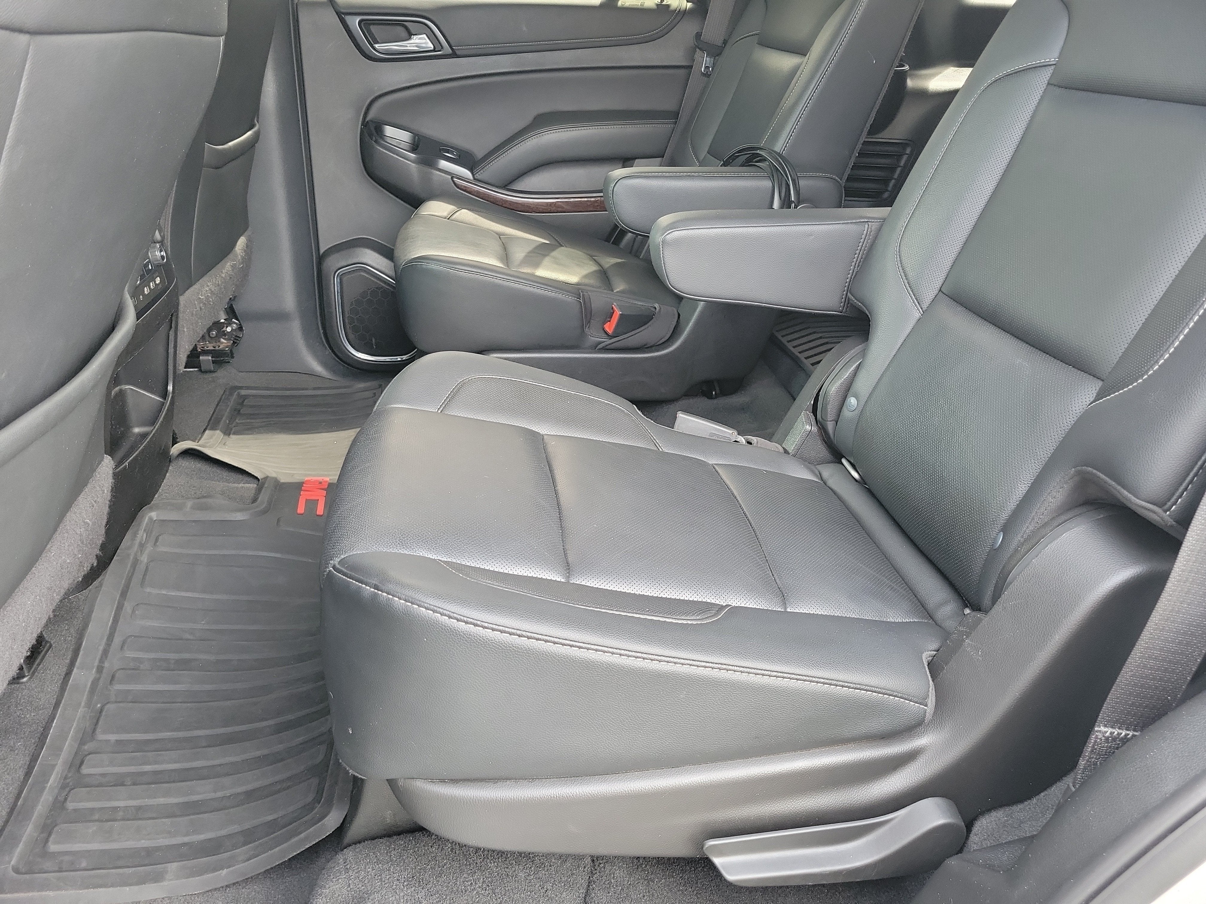 2020 GMC Yukon SLT