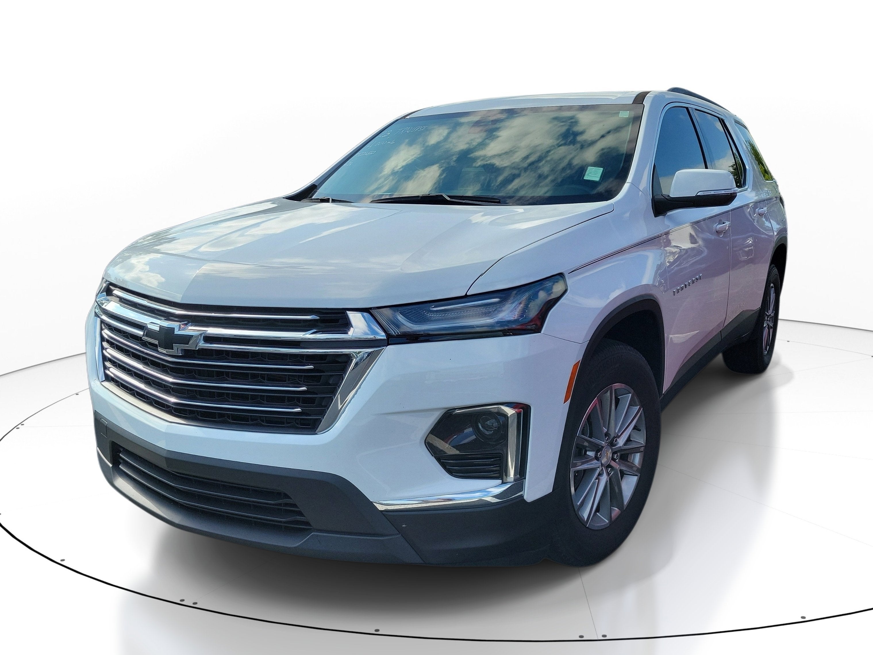 2023 Chevrolet Traverse LT