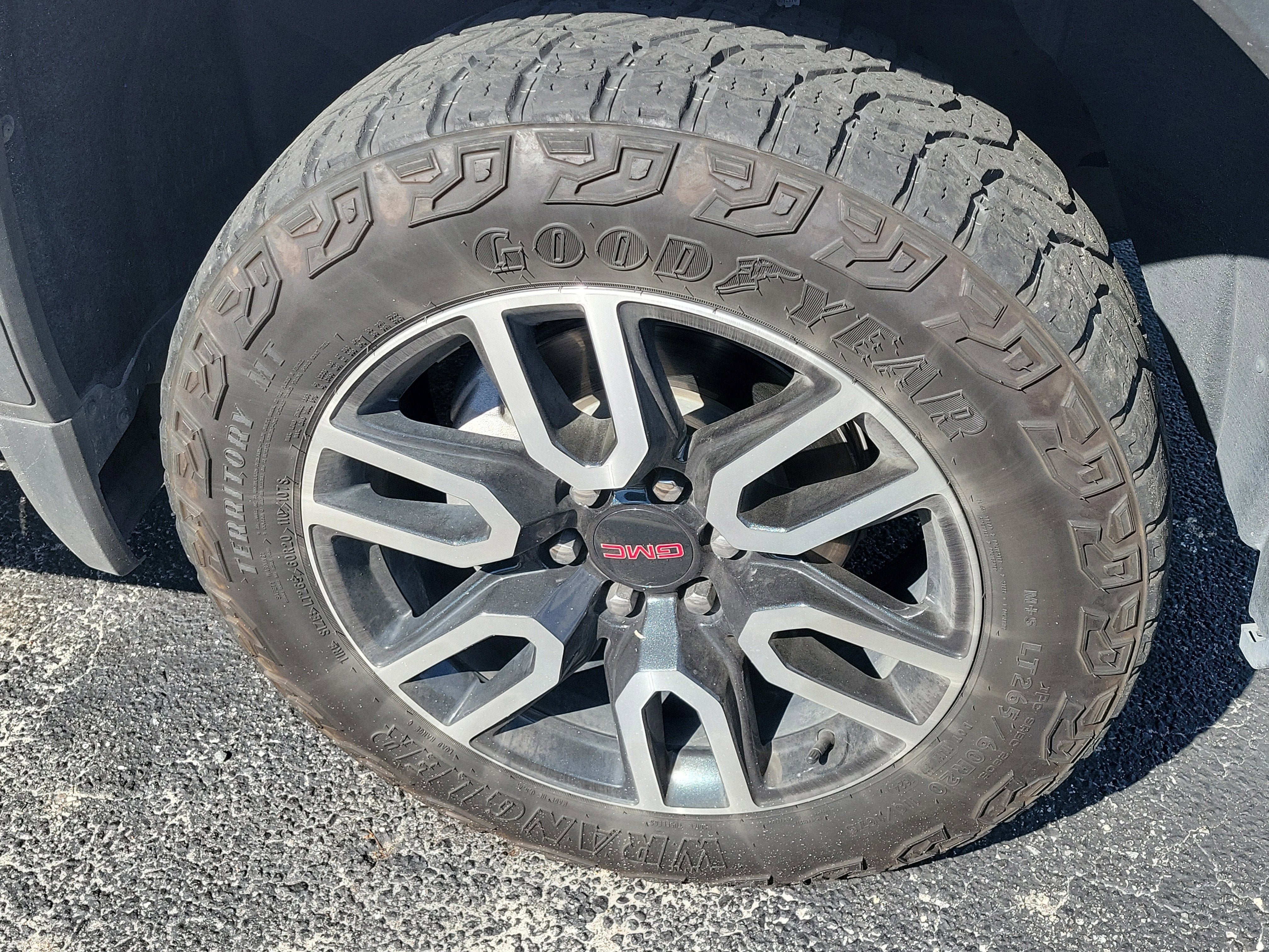 2024 GMC Sierra 1500 AT4