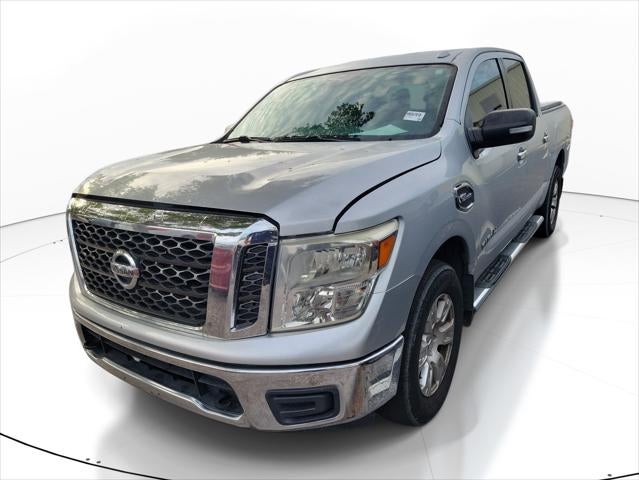 2017 Nissan Titan SV