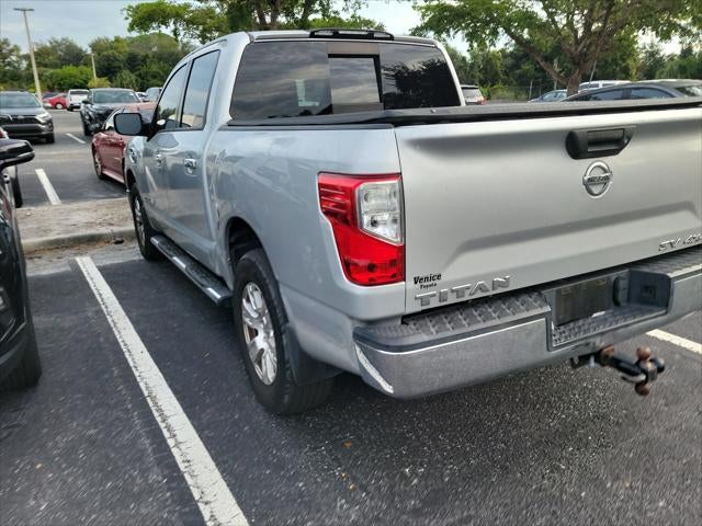 2017 Nissan Titan SV