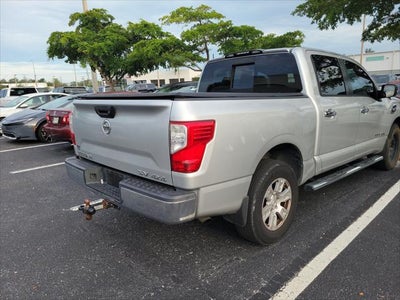 2017 Nissan Titan SV