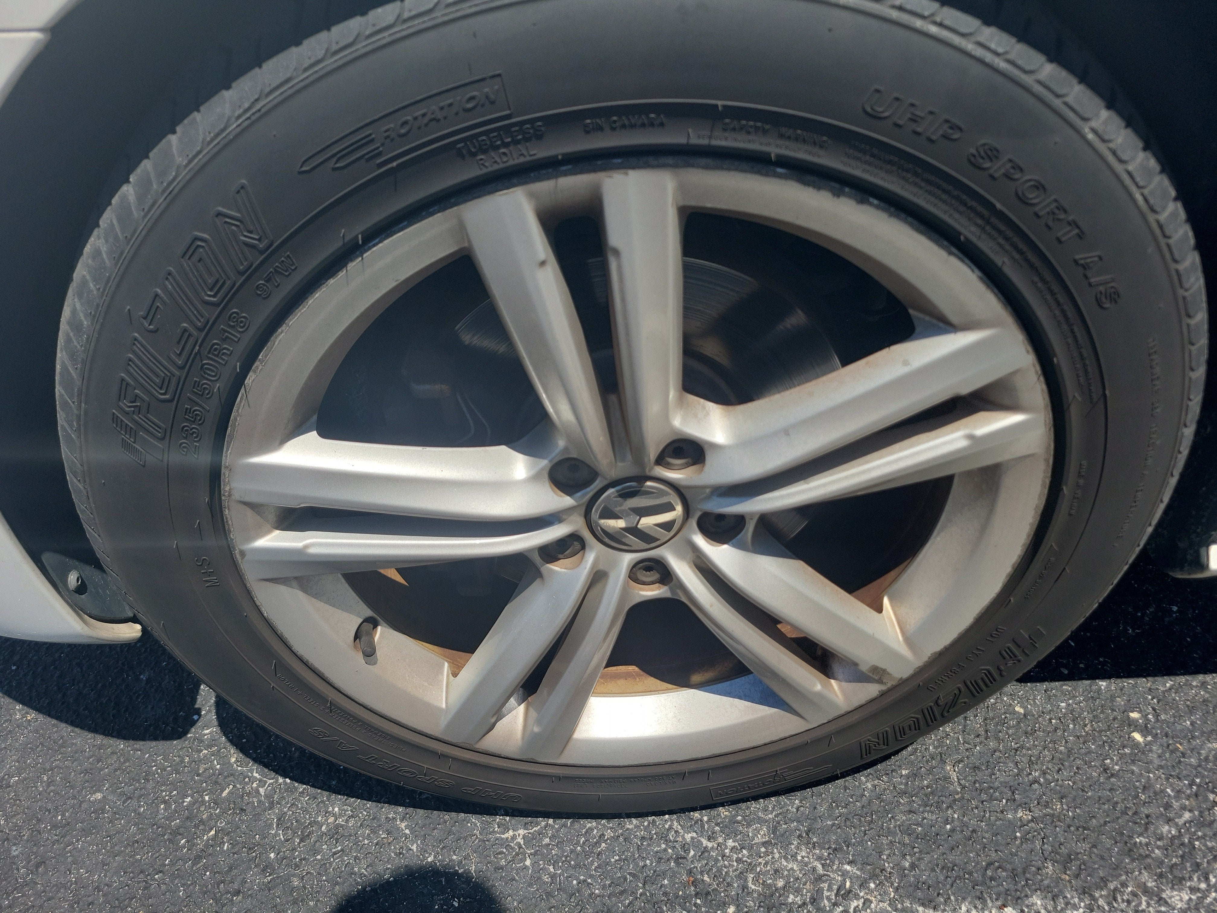 2014 Volkswagen Passat 1.8T SE