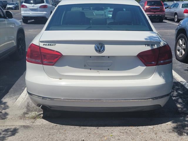 2014 Volkswagen Passat 1.8T SE