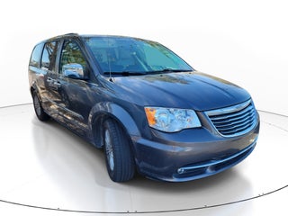 2015 Chrysler Town &amp; Country Touring-L