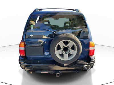 2003 Chevrolet Tracker Base