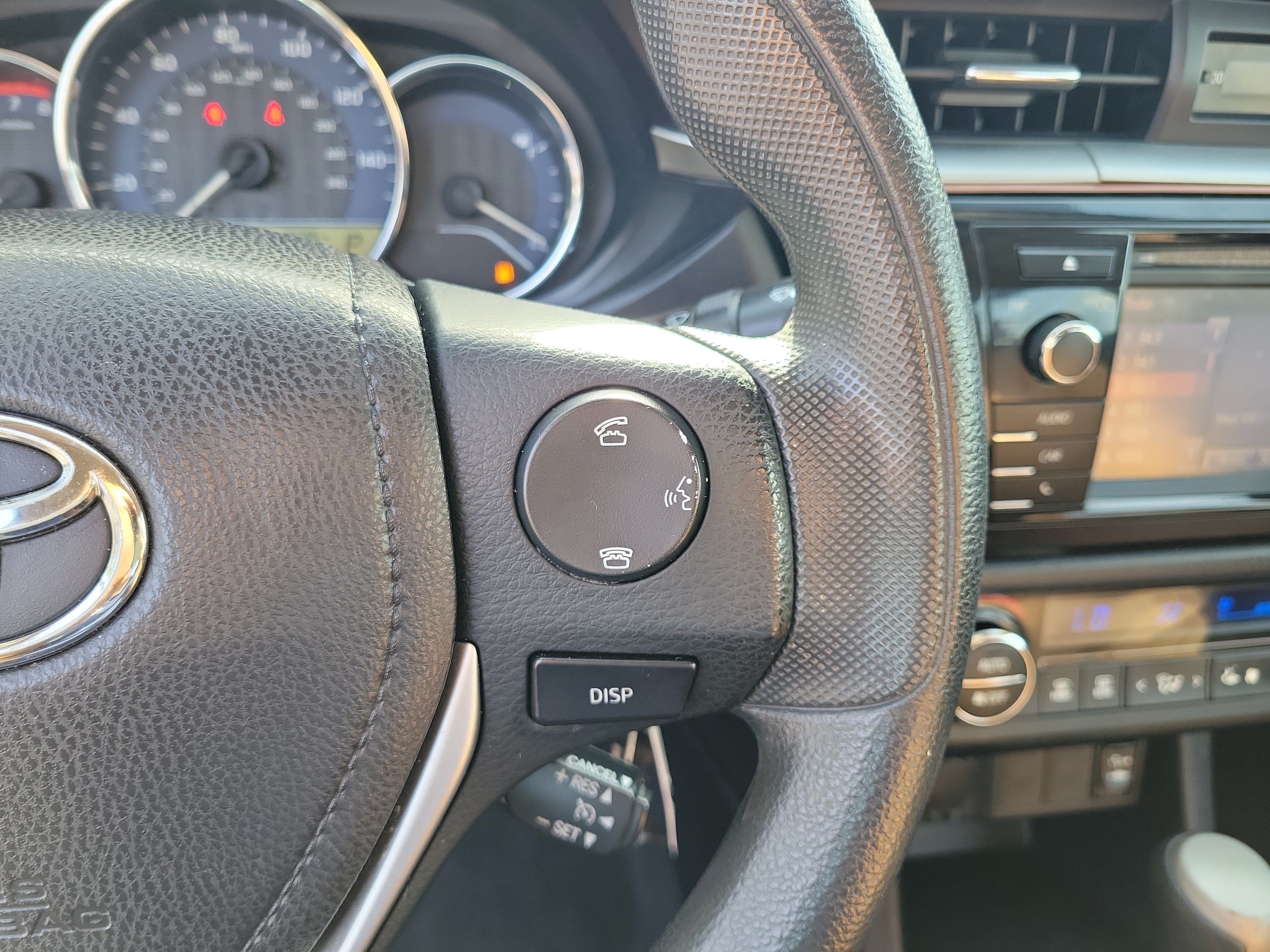 2014 Toyota Corolla LE Plus