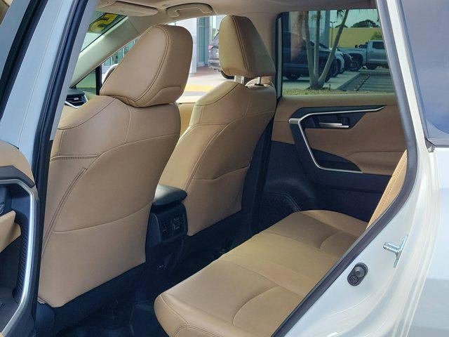 2025 Toyota RAV4 Hybrid XLE Premium