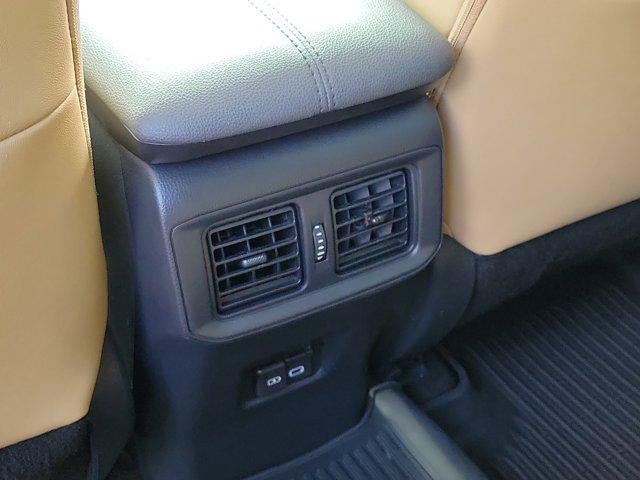 2025 Toyota RAV4 Hybrid XLE Premium
