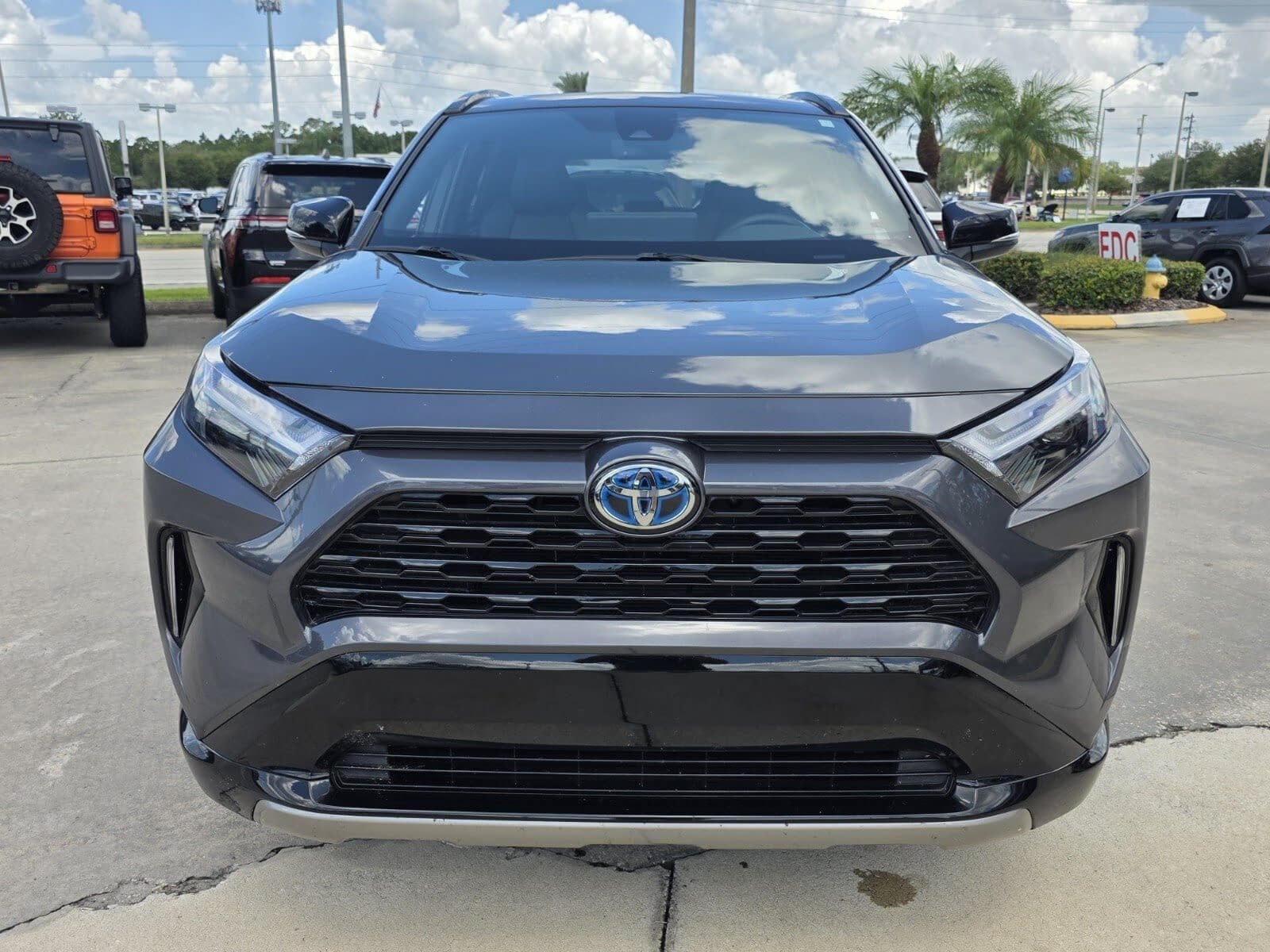 2024 Toyota RAV4 Hybrid XSE