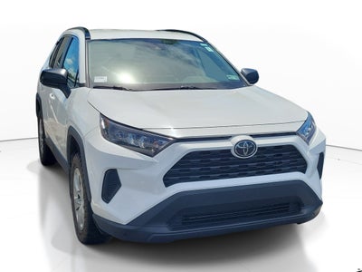 2020 Toyota RAV4 LE