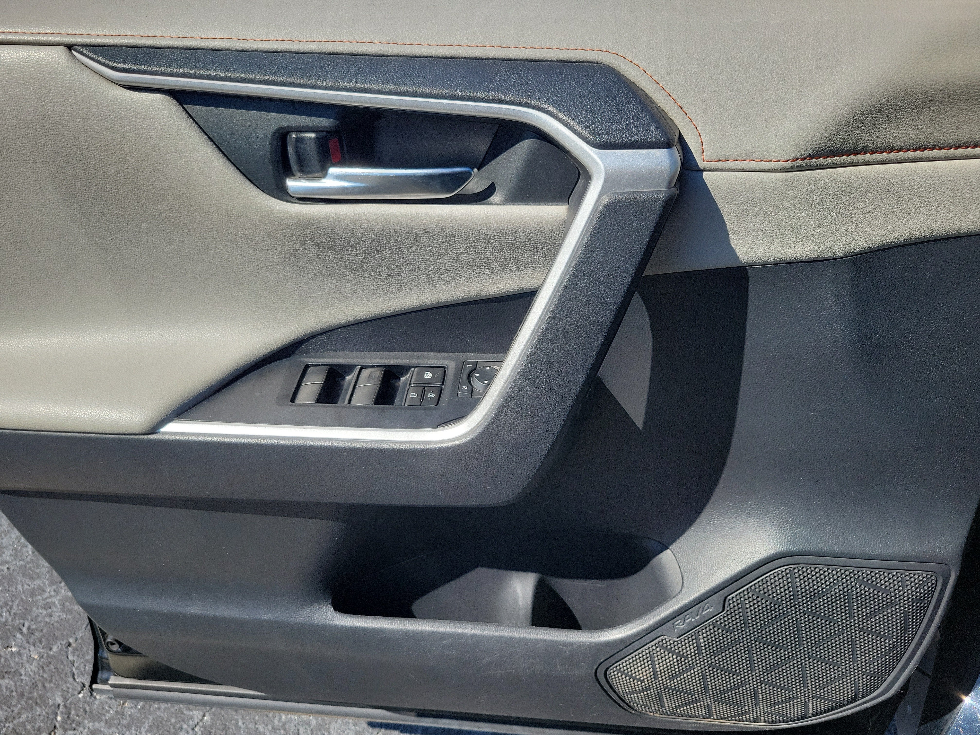 2019 Toyota RAV4 Adventure