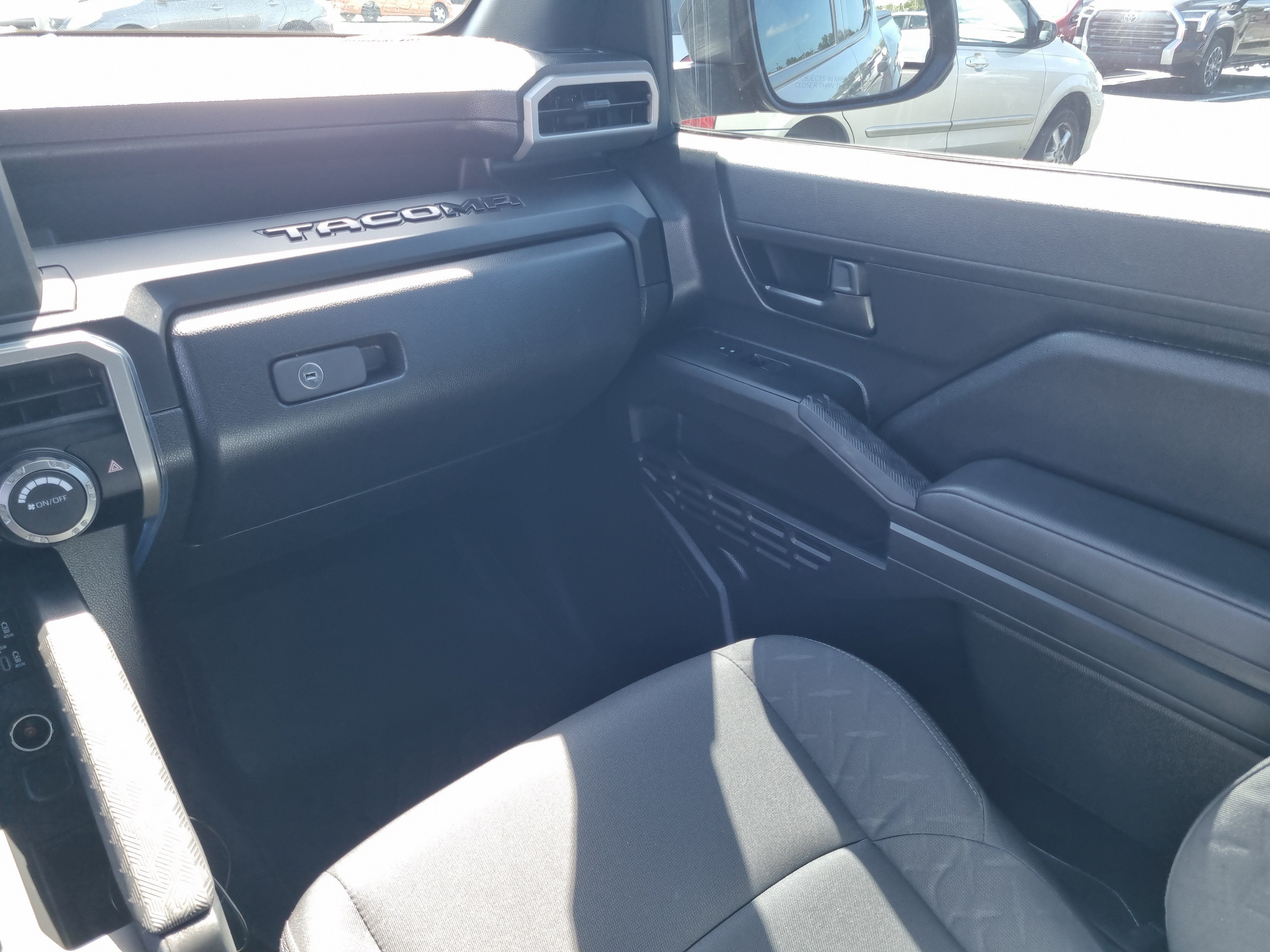 2025 Toyota Tacoma SR