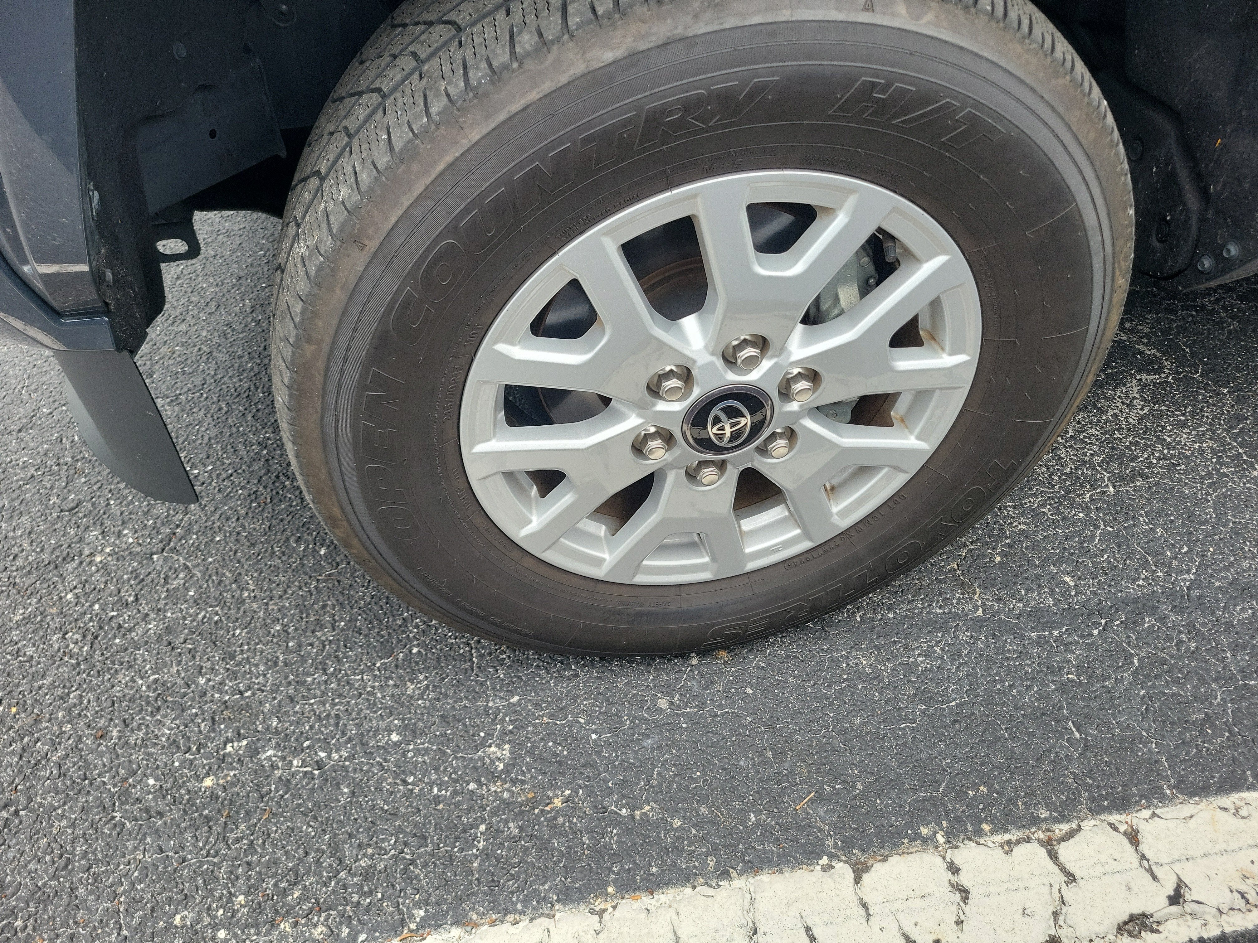 2024 Toyota Tacoma SR5