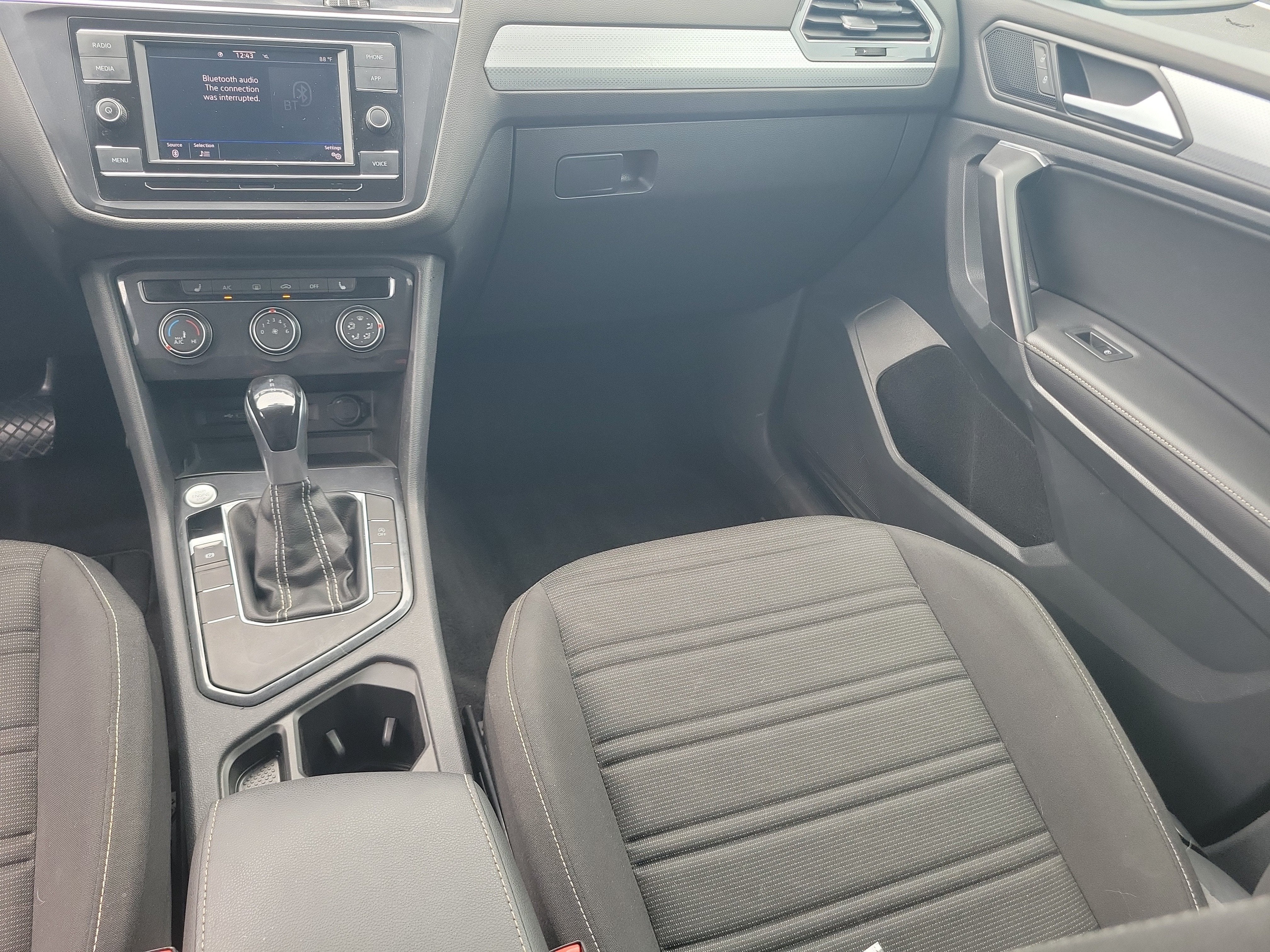 2023 Volkswagen Tiguan 2.0T S