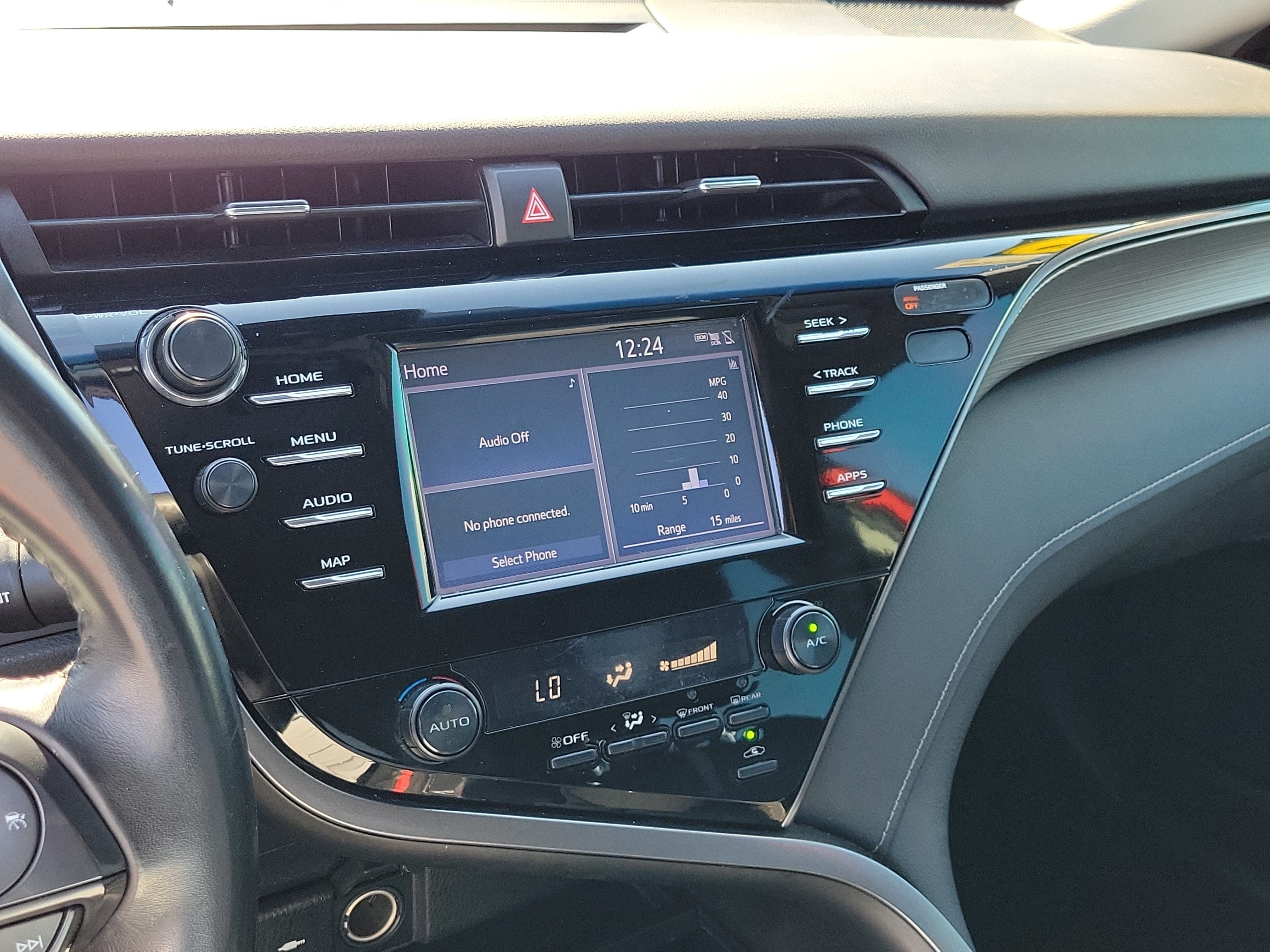 2019 Toyota Camry SE