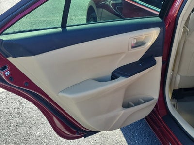 2016 Toyota Camry LE