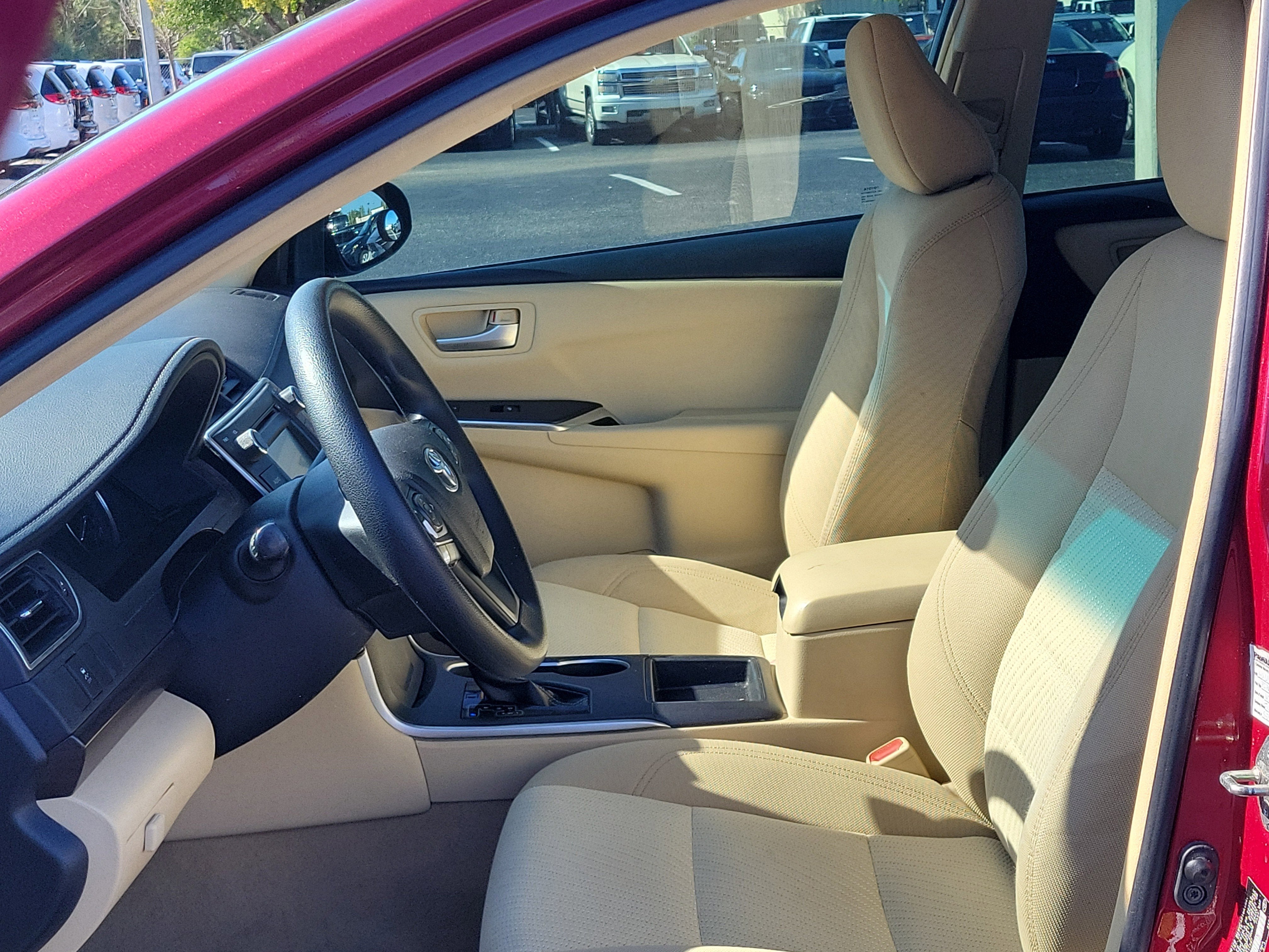 2016 Toyota Camry LE