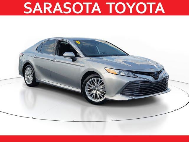 2020 Toyota Camry Hybrid XLE