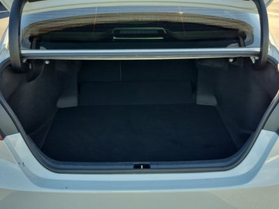 2022 Toyota Camry Hybrid SE