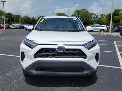 2022 Toyota RAV4 Hybrid XLE