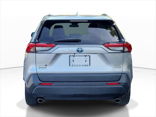 2022 Toyota RAV4 Hybrid XLE
