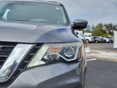 2018 Nissan Pathfinder S
