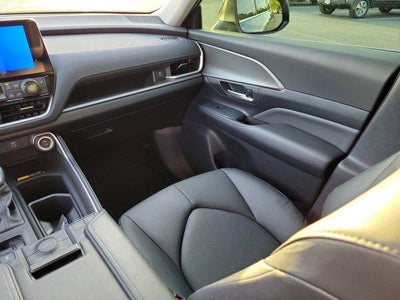 2025 Toyota Grand Highlander XLE
