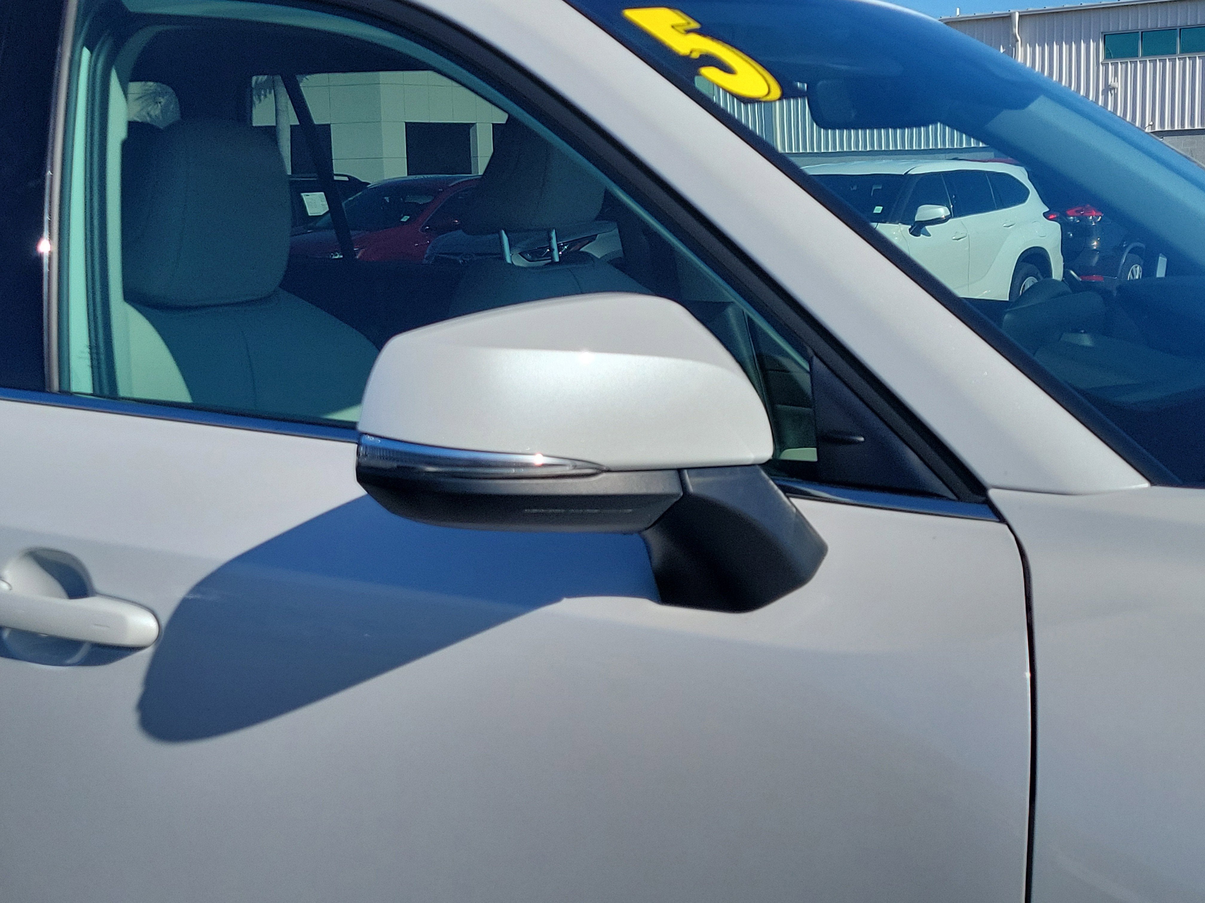 2025 Toyota Grand Highlander Hybrid XLE