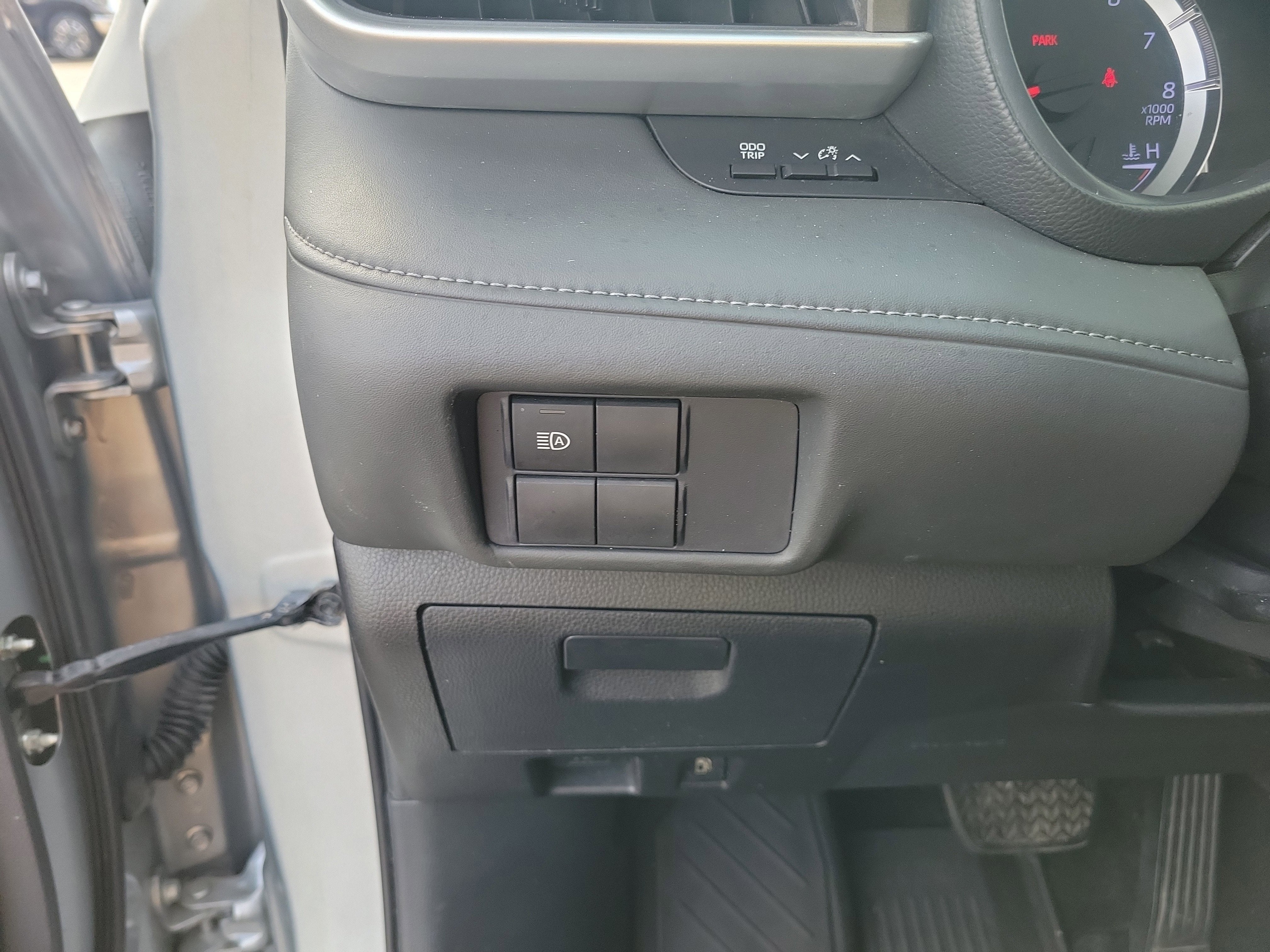2021 Toyota Highlander L