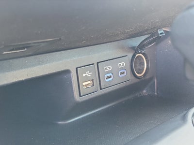 2022 Toyota Highlander L