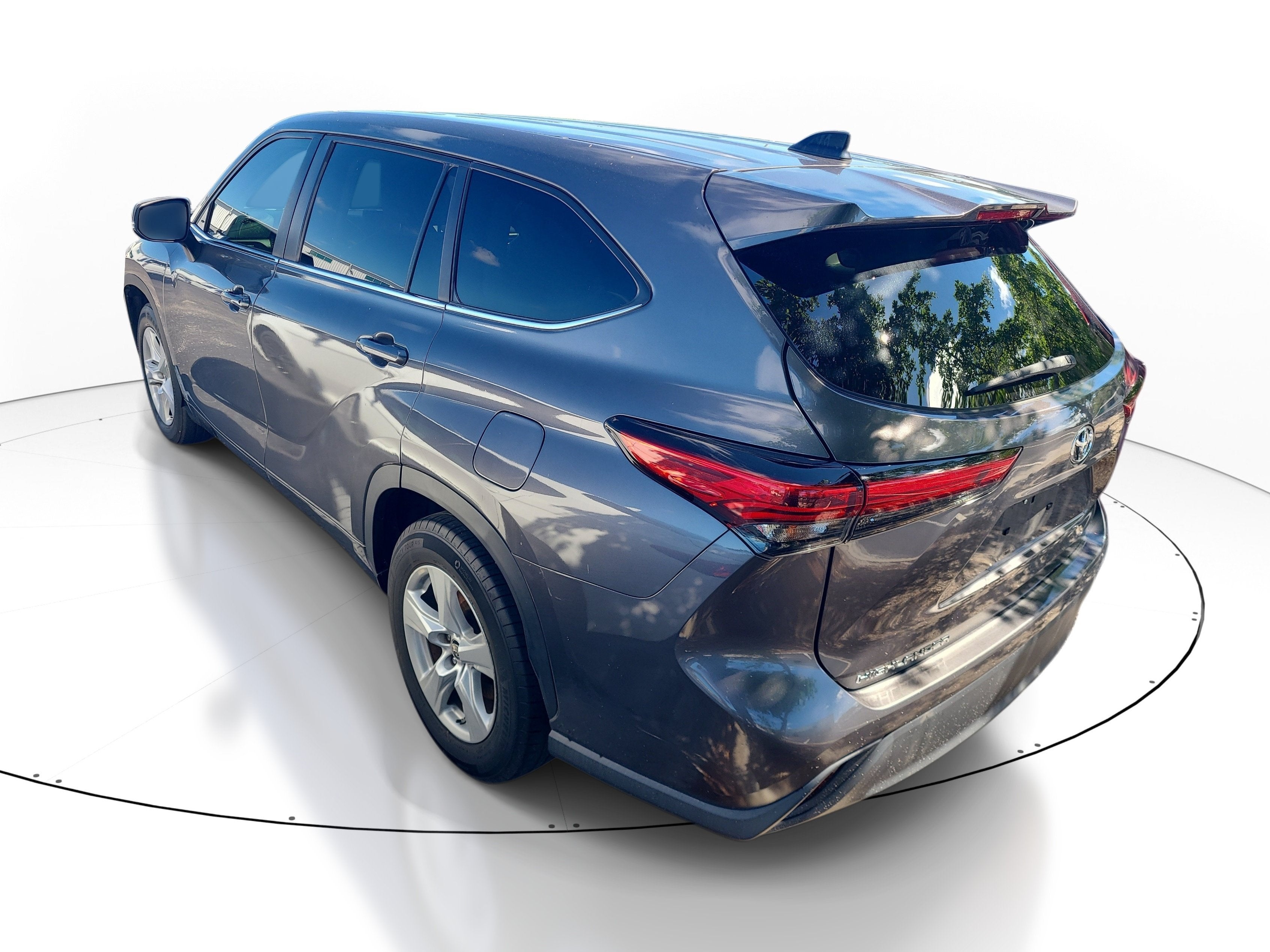 2023 Toyota Highlander Base