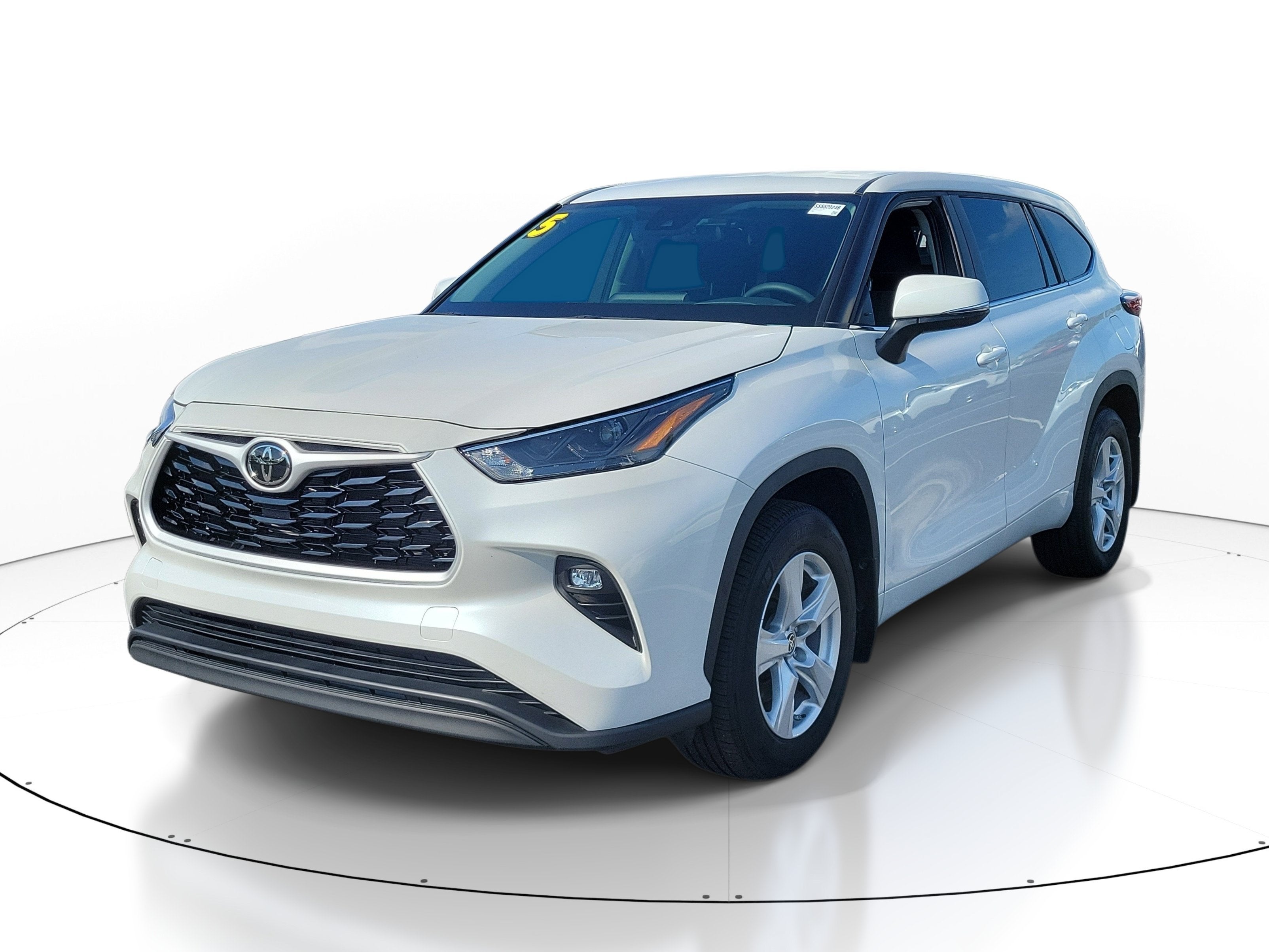 2025 Toyota Highlander LE