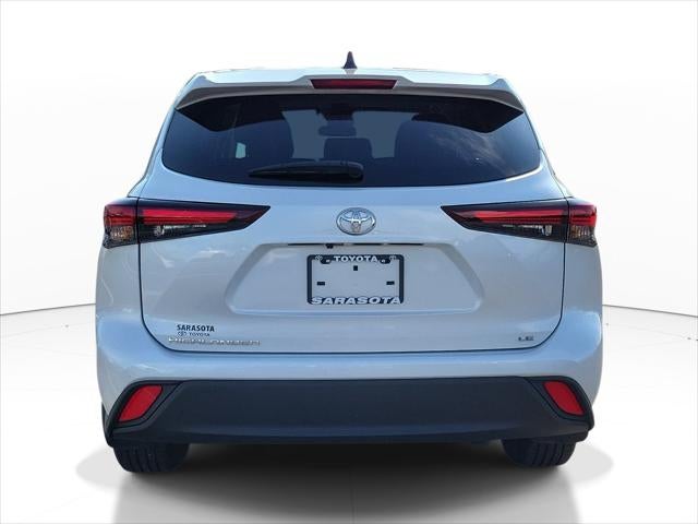2025 Toyota Highlander LE